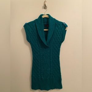 Heart~n~crush, Small, Sapphire blue, sparkly silver thread.